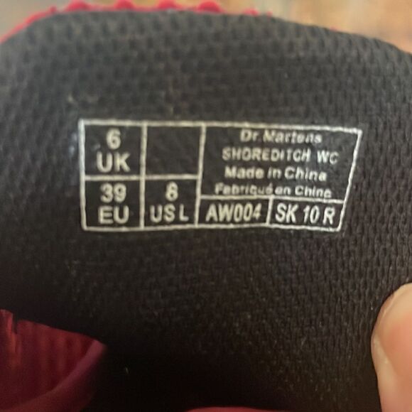 Rare Dr. Martens Womens Shoreditch Waffle Cotton Dark
Red Boot size 8 - Picture 7 of 8